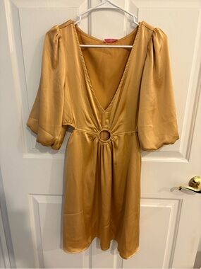 Women's Gold Ring-Front Dress With Side Cutouts